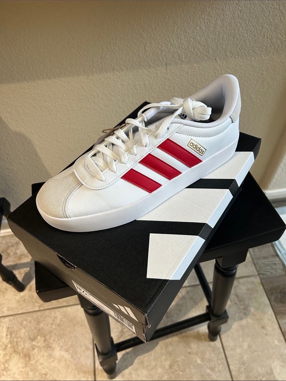 NIB adidas White Sneakers with Red Three-Stripes 11.5